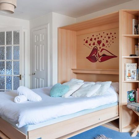 Tony Asga - Tony'S Apartment Heart Of Edinburgh City Centre Sleeps 2 Exterior photo