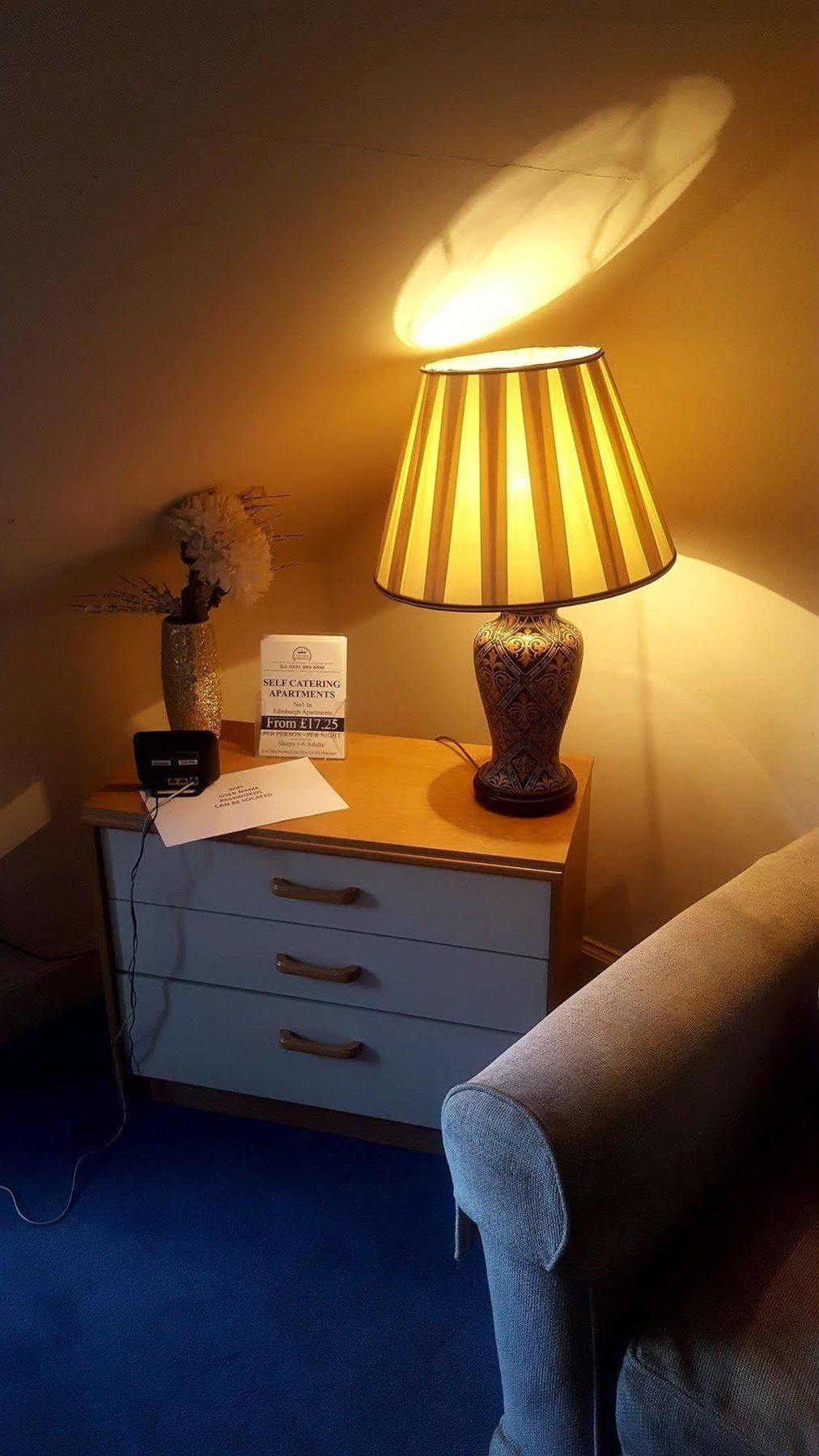 Tony Asga - Tony'S Apartment Heart Of Edinburgh City Centre Sleeps 2 Exterior photo